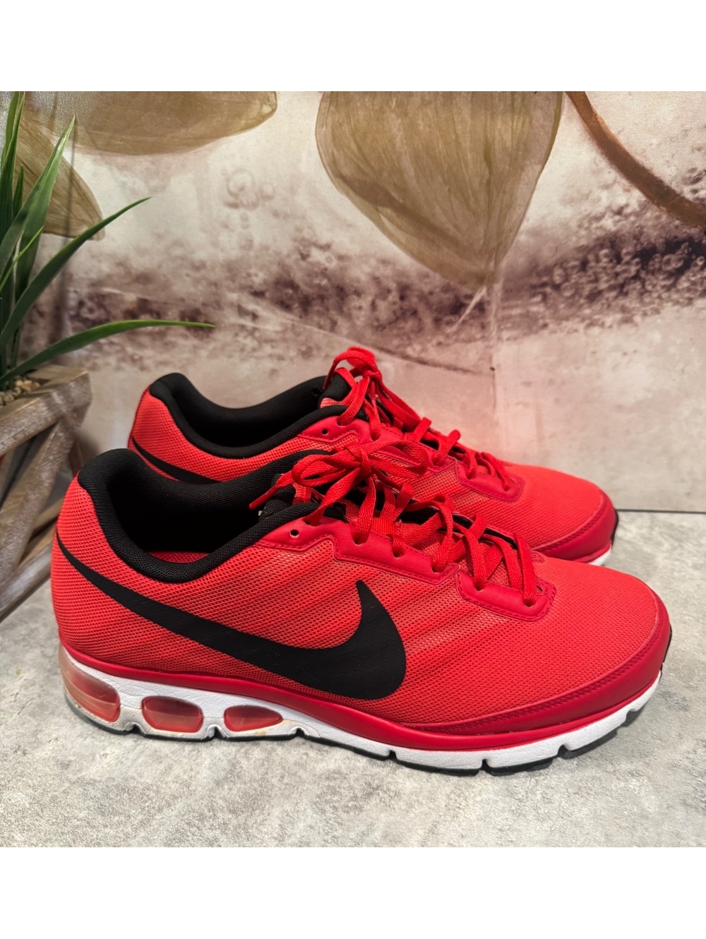 Nike Men's Air Max Agitate 6 Running Shoes Size 11 Low-Top Sneakers